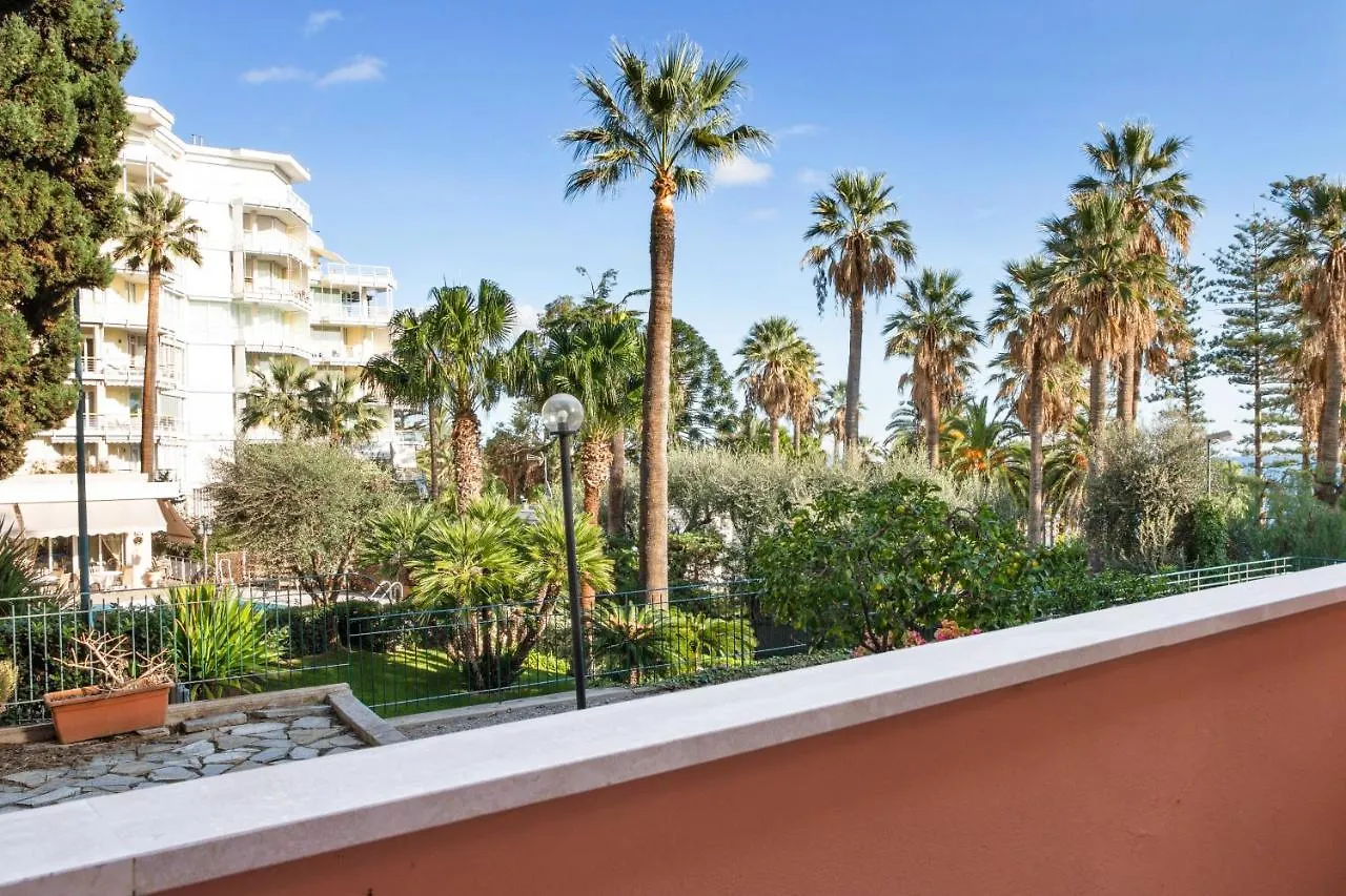 Sanremo Seaside Studio 0*,  Italien