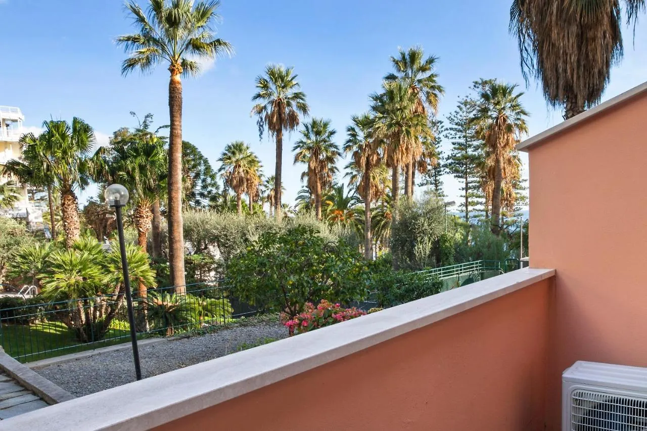 Апартаменты Sanremo Seaside Studio Италия